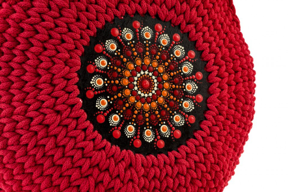 Horgolt táska mandalával, piros/többszínű