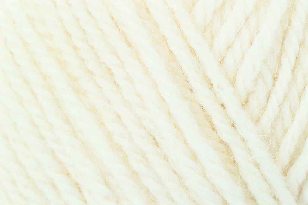 Trachtenwolle-Schachenmayr-00002