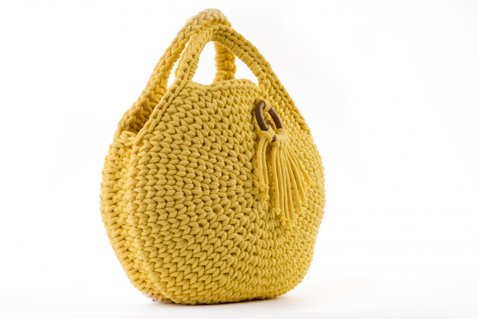 Sárga horgolt táska
